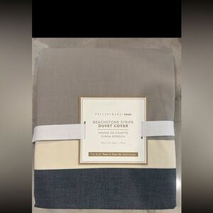 Pottery Barn teen Beachstone duvet, grey with navy stripes Twin twin xl NWT
